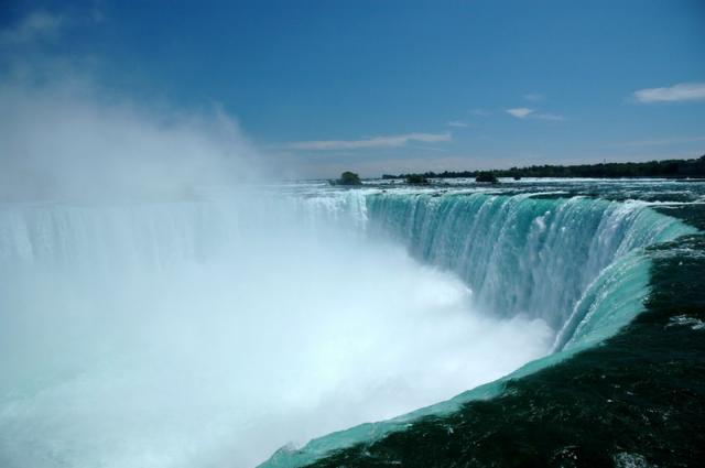 2005-08-28 19-14-13.JPG